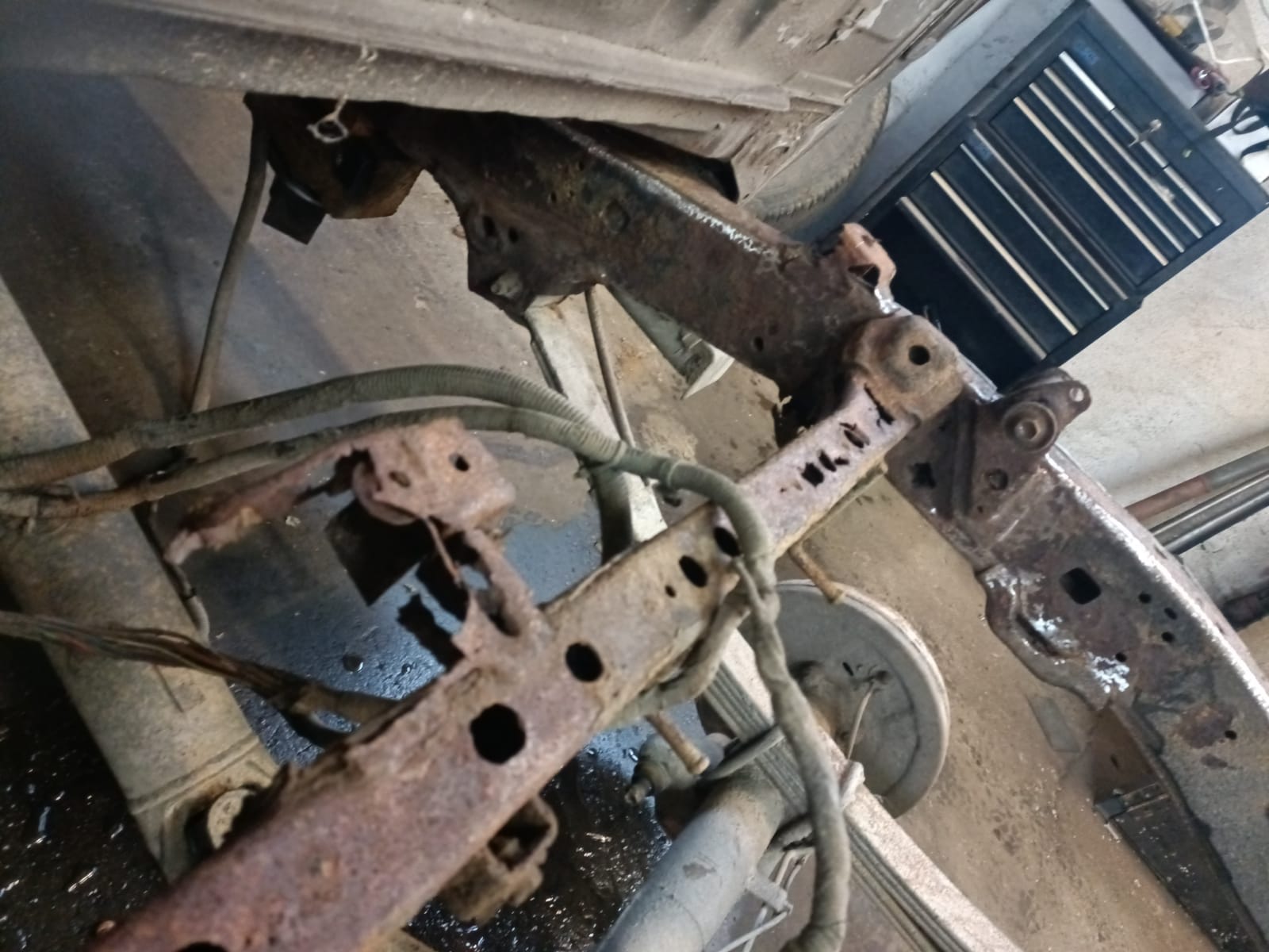 Damage extent across chassis rails